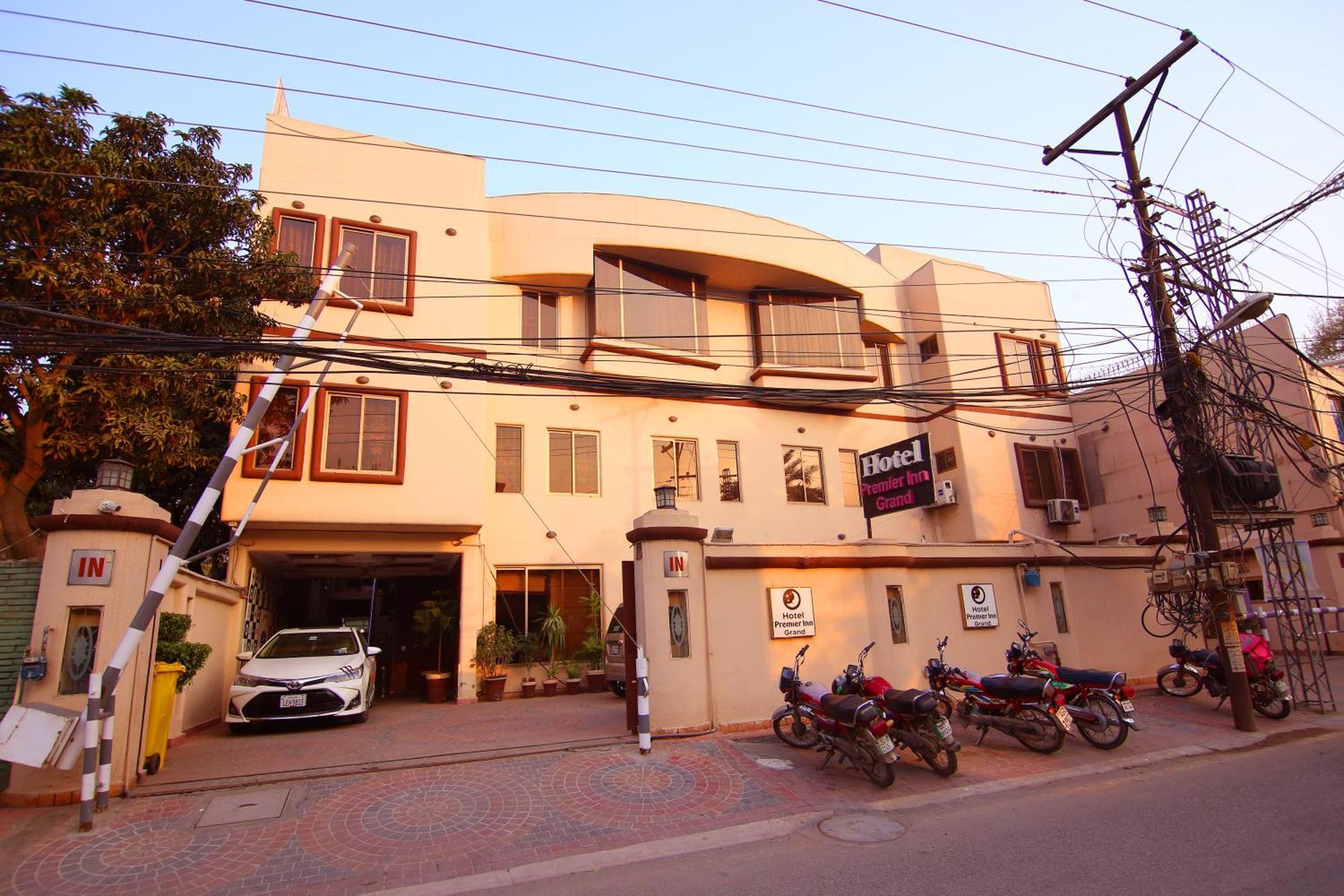 Premier Inn Grand Gulberg Lahore Exterior photo